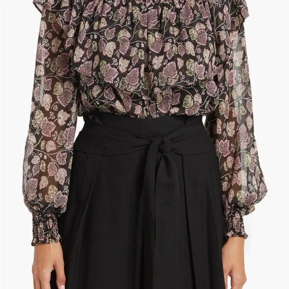 NWOT Cinq à Sept Drew Leaf Print Smocked Top - Picture 6 of 8